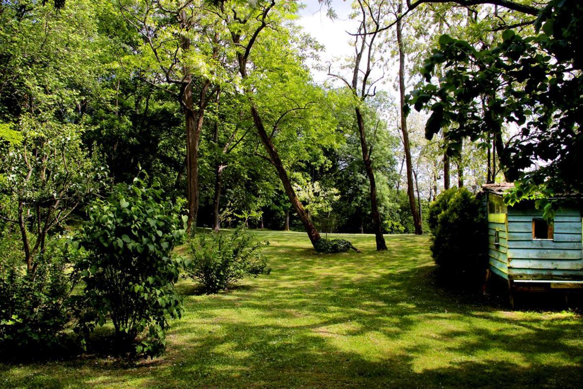 Saint-Aignan  La Source De Bardon B&B 외부 사진